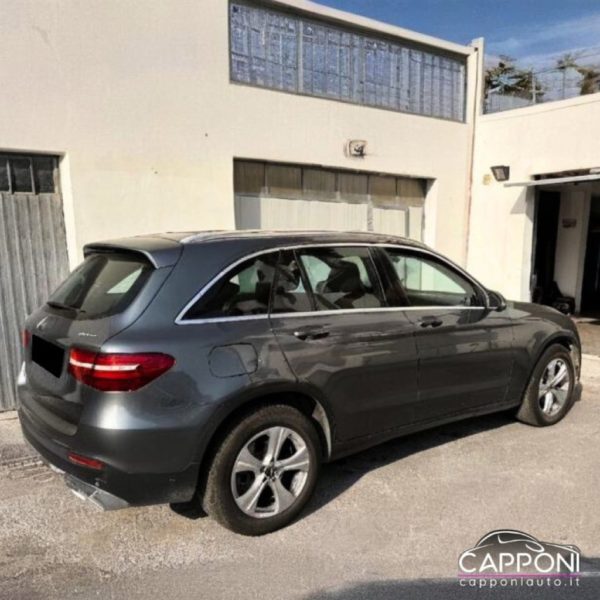MERCEDES-BENZ GLC 250 - d 4Matic - immagine 3