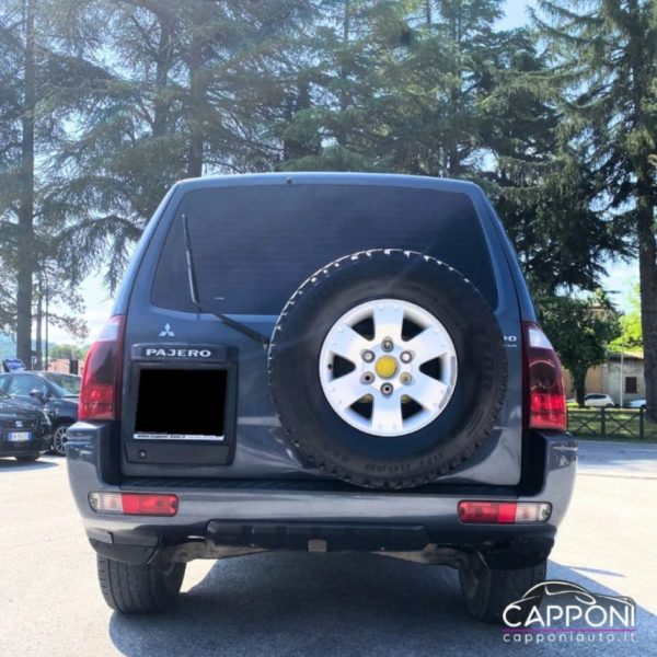 MITSUBISHI Pajero - GLS 3.2 16V DI-D 3p - immagine 4