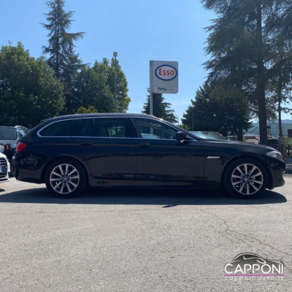BMW 520 - d Touring - immagine 2