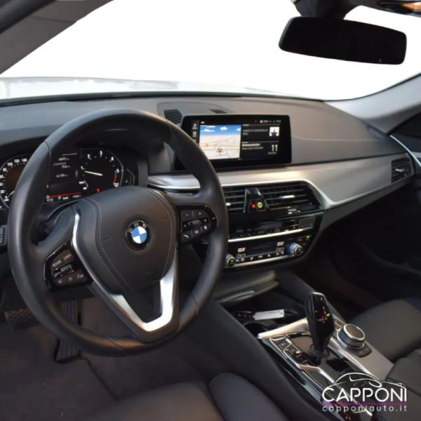 BMW 520 - d m sport - immagine 4
