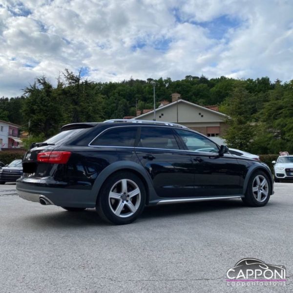 AUDI A6 allroad - 3.0 TDI S tronic - immagine 5