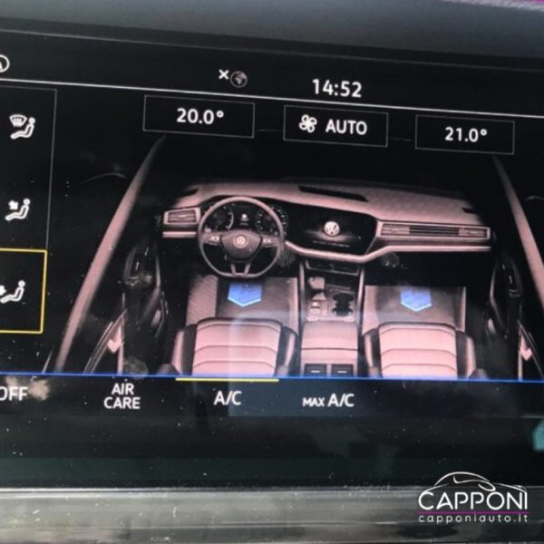 VOLKSWAGEN Touareg - 3.0 V6 TDI - immagine 7