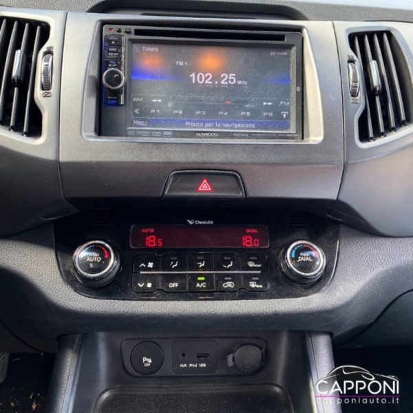 KIA Sportage - 2.0 AWD 4x4 - immagine 10
