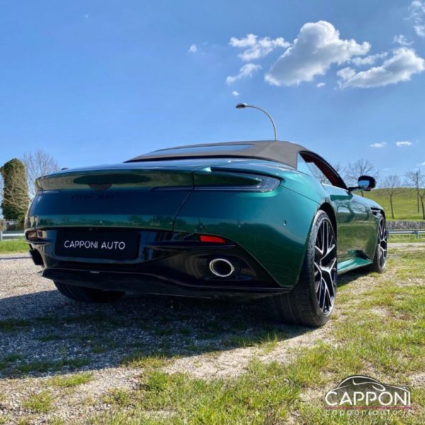 ASTON MARTIN DB12 - V8 Volante - immagine 5