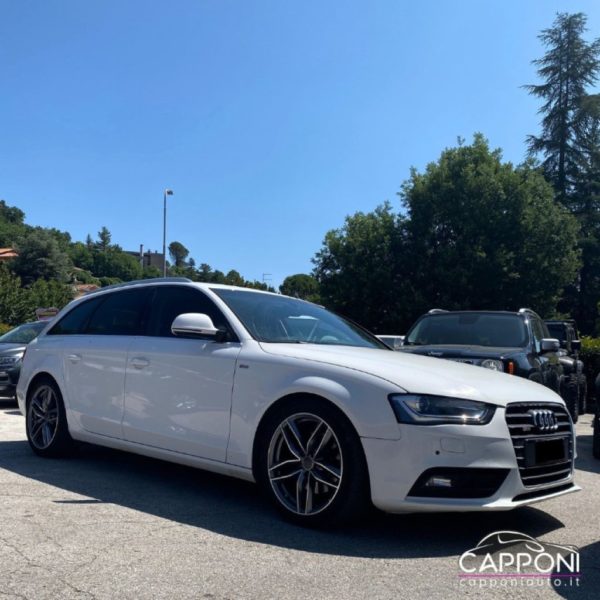AUDI A4 - Avant 2.0 TDI SLINE 143CV