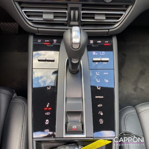 PORSCHE Macan - 2.9 GTS - PROMO - immagine 18