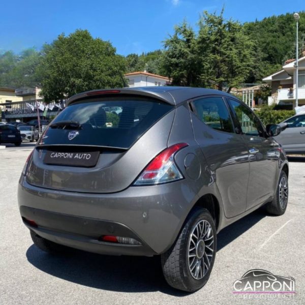 LANCIA Ypsilon - 0.9 - OK NEOPATENTATI - immagine 4