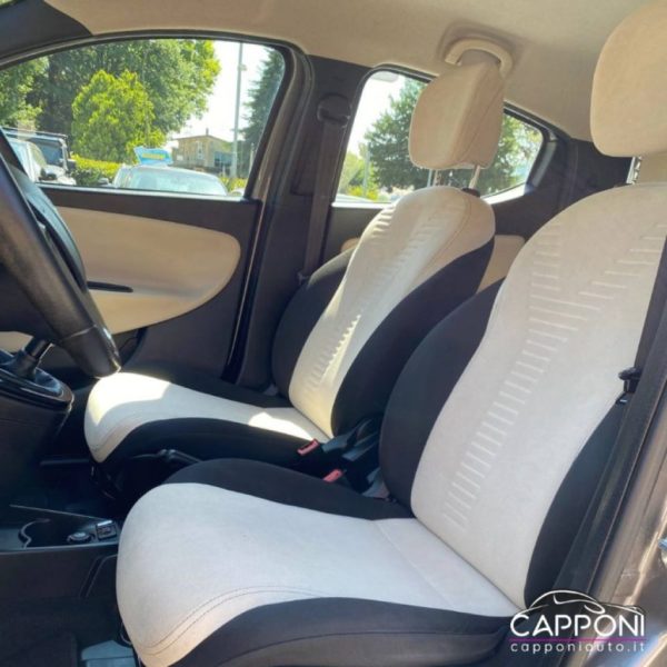 LANCIA Ypsilon - 0.9 - OK NEOPATENTATI - immagine 6