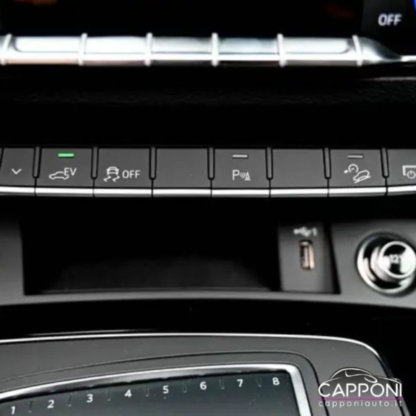 AUDI Q5 - 40 TDI quattro S line - immagine 11