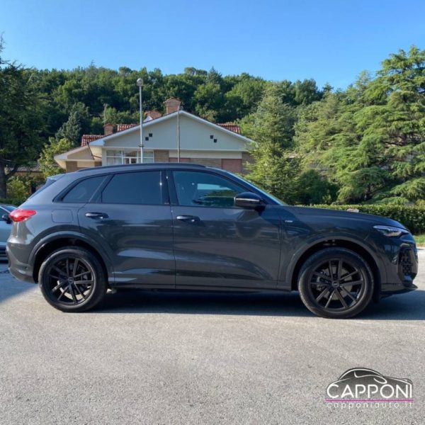 AUDI Q5 - 40 TFSI quattro S tronic S line - NUOVO MODELLO - immagine 4