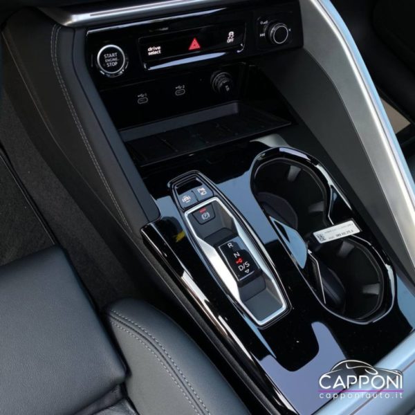 AUDI Q5 - 40 TFSI quattro S tronic S line - NUOVO MODELLO - immagine 18