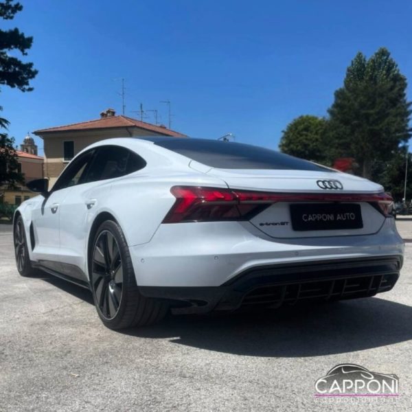AUDI e-tron GT - quattro - immagine 5
