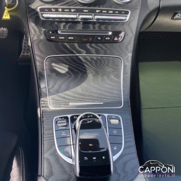 MERCEDES-BENZ C 220 - d cabriolet  AMG - immagine 18
