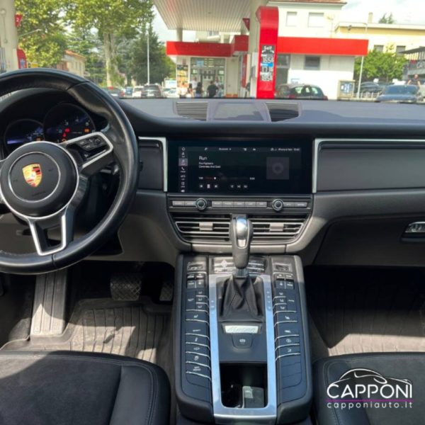 PORSCHE Macan - 2.0 - immagine 10
