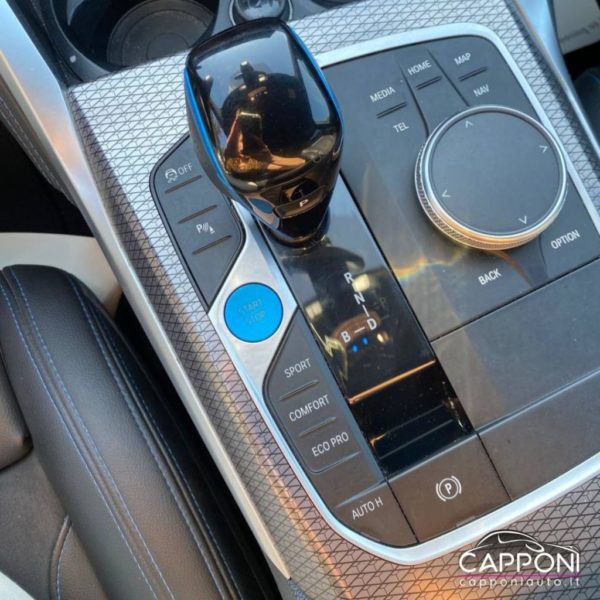 BMW i4 - eDrive 40 MSport - immagine 16