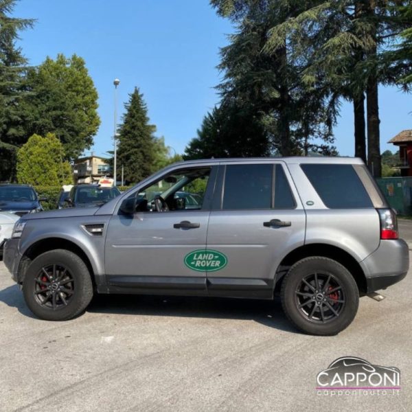 LAND ROVER Freelander - 2.2 eD4 2WD - immagine 4