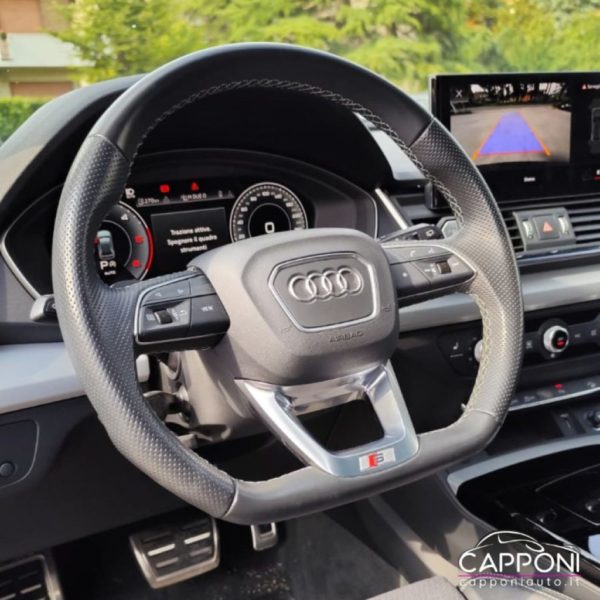 AUDI Q5 - 40 TDI quattro S line Sportback - immagine 5