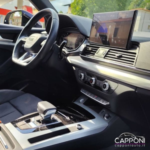 AUDI Q5 - 40 TDI quattro S line Sportback - immagine 8