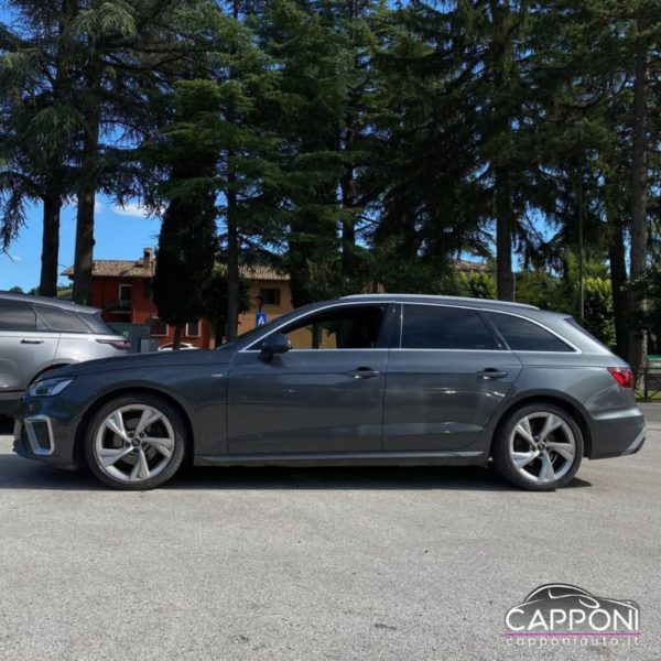 AUDI A4 - S line edition - immagine 3