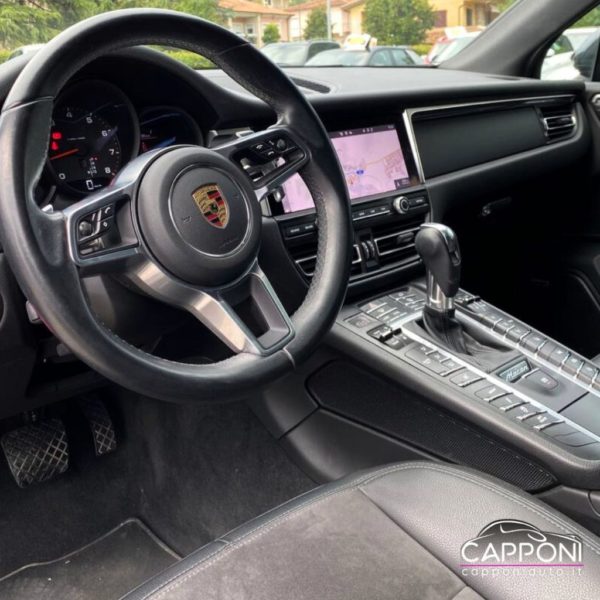 PORSCHE Macan - 2.0 - immagine 16