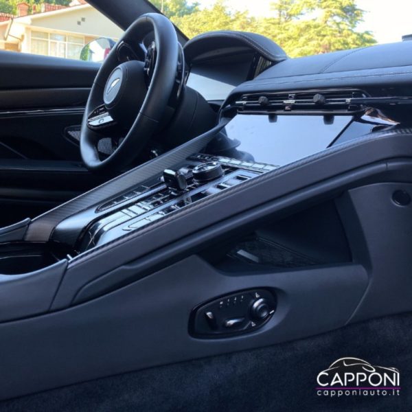 ASTON MARTIN DB12 - V8 Coupé - immagine 12