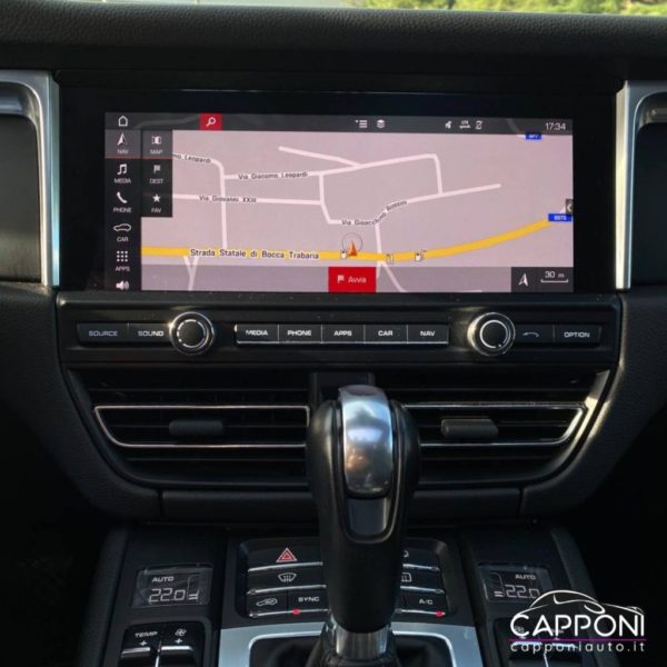 PORSCHE Macan - 2.0 - immagine 15