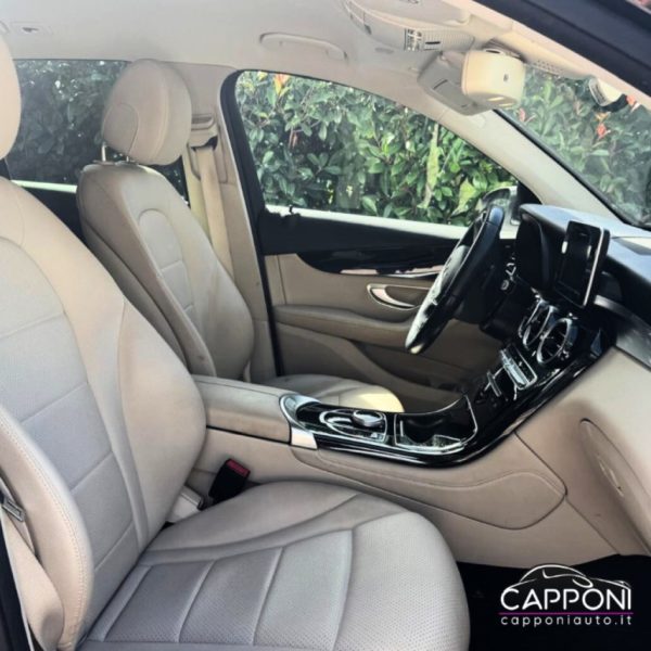 MERCEDES-BENZ GLC 250 - d 4Matic Premium - immagine 7