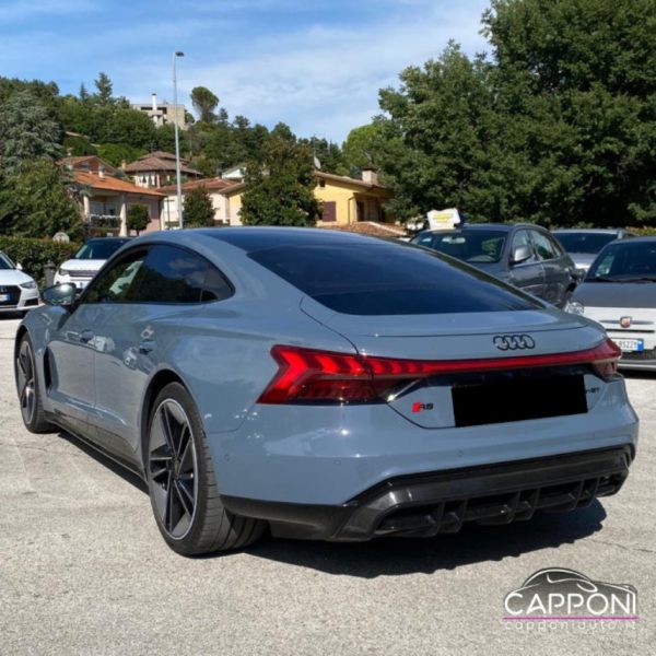 AUDI e-tron GT - RS quattro - PROMO - immagine 4