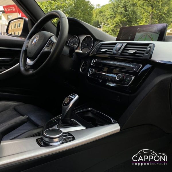 BMW 320 - d xDrive Luxury - immagine 12