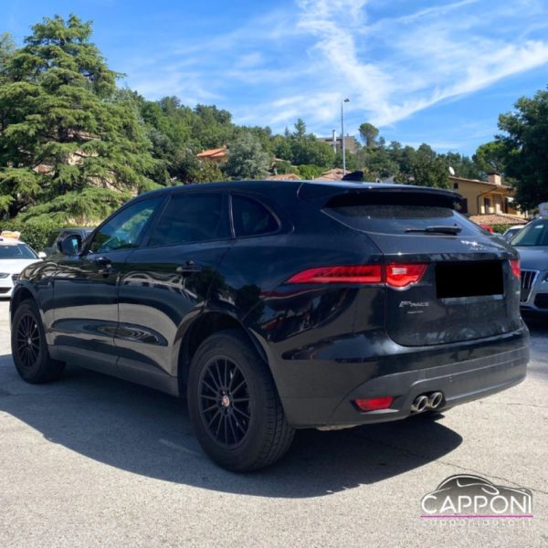 JAGUAR F-Pace - 2.0 180 CV AWD P D2 - immagine 4