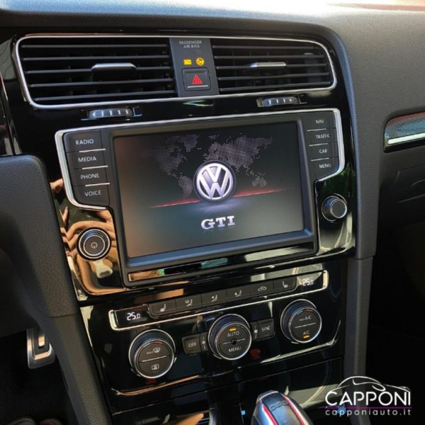 VOLKSWAGEN Golf GTI - GTI 2.0 TSI 5p. BlueMotion - immagine 10